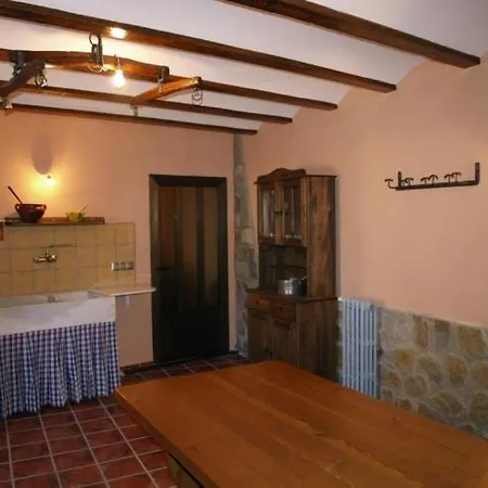 Turisticos La Fuensanta Cella