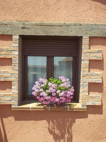 Turisticos La Fuensanta * Cella